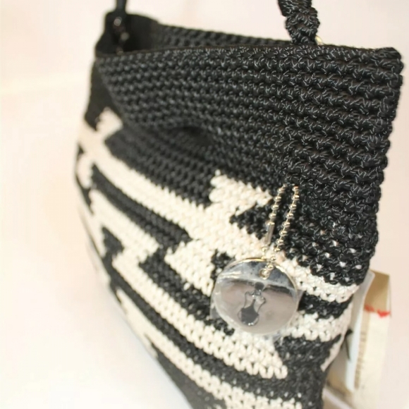 THE Sak NEW Back To Bali Limited Edition Womens Knit Purse - Picture 5 of 9